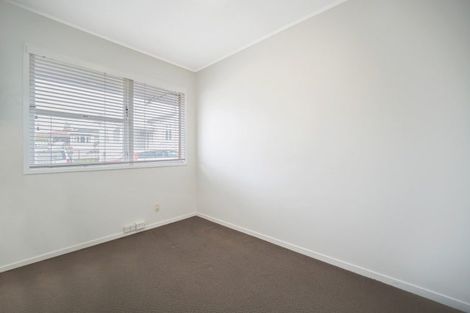 Photo of property in 2/16 Inkerman Street, Onehunga, Auckland, 1061