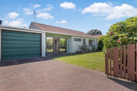 Photo of property in 2b Kaniere Street, Mount Maunganui, 3116