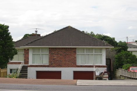 Photo of property in 514a Blockhouse Bay Road, Blockhouse Bay, Auckland, 0600