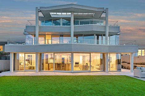 Photo of property in 1/31 Craig Road, Milford, Auckland, 0620