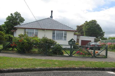 Photo of property in 3 Victoria Street, Pahiatua, 4910