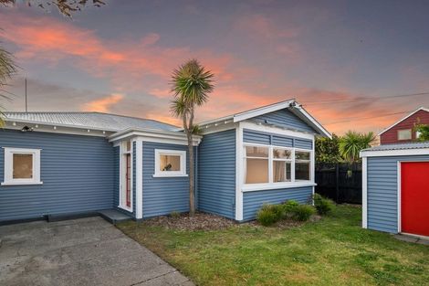 Photo of property in 170 Shaw Avenue, New Brighton, Christchurch, 8083