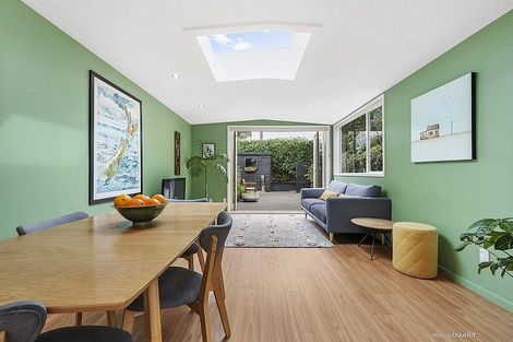 Photo of property in 200 Tinakori Road, Thorndon, Wellington, 6011