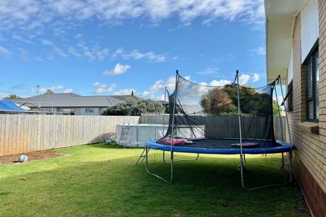 Photo of property in 19 Green Lane, Pukekohe, 2120