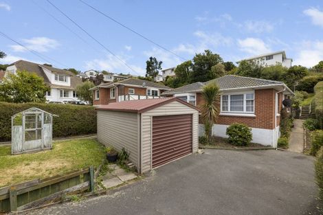 Photo of property in 4 Middleton Road, Kew, Dunedin, 9012