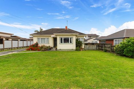 Photo of property in 105 Studholme Street, Morrinsville, 3300