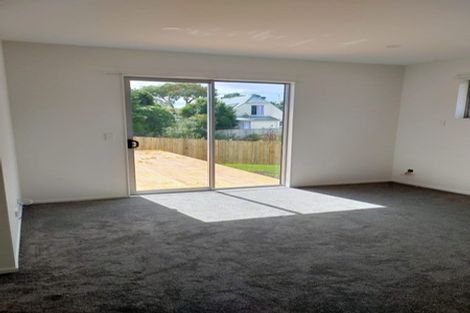 Photo of property in 4 Han Court, Glen Eden, Auckland, 0602