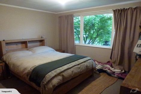 Photo of property in 124 Ruamahanga Crescent, Terrace End, Palmerston North, 4410