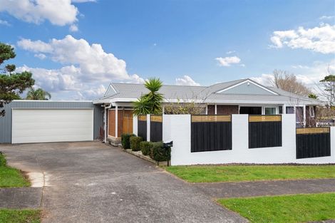 Photo of property in 4 Birman Close, Half Moon Bay, Auckland, 2012