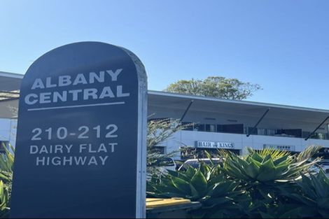 Photo of property in Albany Central, 12c/210 Dairy Flat Highway, Albany, Auckland, 0632