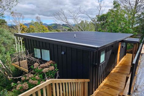 Photo of property in 114 Chevron Crescent, Whangamata, 3620