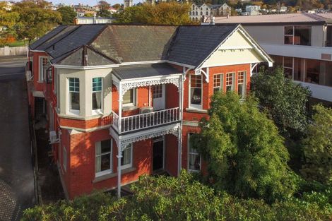 Photo of property in 56 Tennyson Street, Dunedin Central, Dunedin, 9016