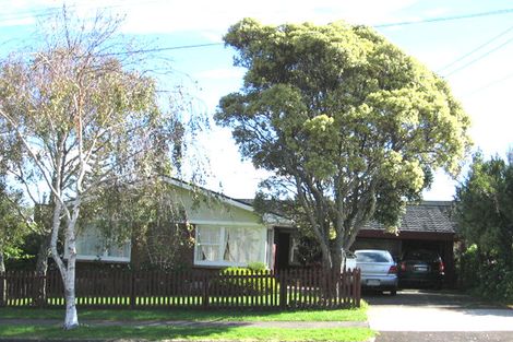 Photo of property in 231 Bucklands Beach Road, Bucklands Beach, Auckland, 2012