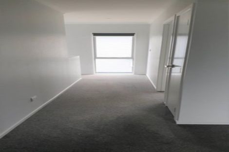 Photo of property in 2/11 Crosher Place, Silverdale, Hamilton, 3216