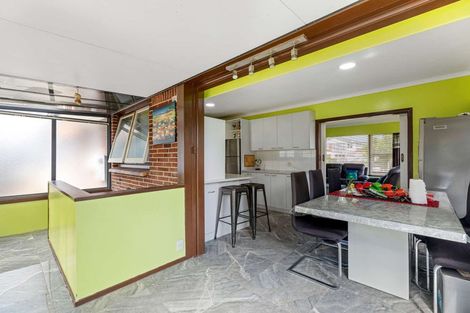 Photo of property in 48 Lawrence Crescent, Hillpark, Auckland, 2102