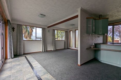 Photo of property in 47 Walton Park Avenue, Fairfield, Dunedin, 9018