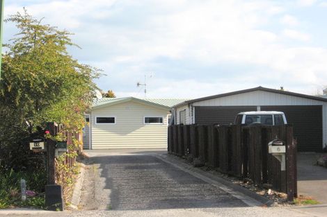 Photo of property in 6 Emery Place, Papamoa Beach, Papamoa, 3118