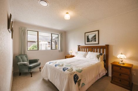 Photo of property in 4 Mcarthur Street, Terrace End, Palmerston North, 4410