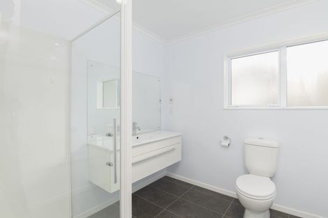 Photo of property in 17 Bickerton Rise, Churton Park, Wellington, 6037