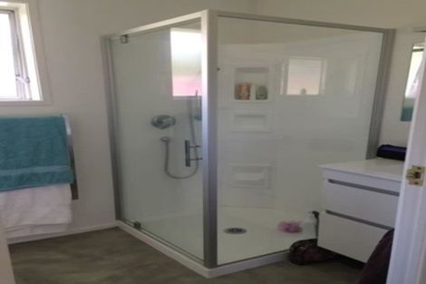 Photo of property in 2/42 Luton Avenue, Sunnyhills, Auckland, 2010