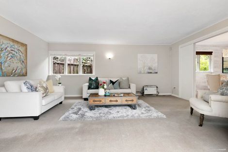 Photo of property in 88 Saddleback Rise, Murrays Bay, Auckland, 0630
