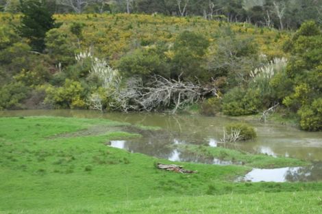 Photo of property in 440 Wharehine Road, Wharehine, Wellsford, 0973