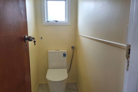 Photo of property in 36 Mckean Avenue, Manurewa, Auckland, 2102