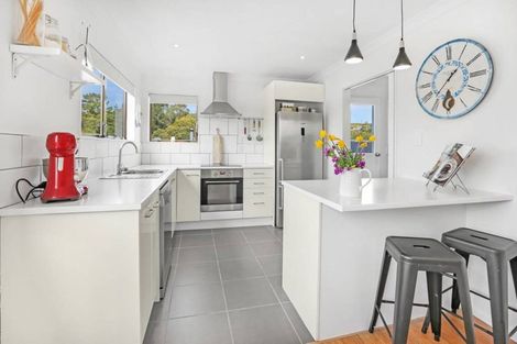 Photo of property in 32 Thimble Lane, Whitby, Porirua, 5024