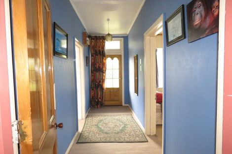 Photo of property in 46 Romilly Street, Westport, 7825