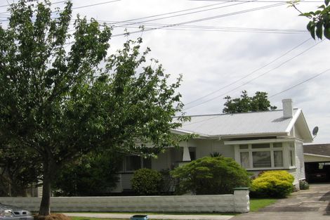 Photo of property in 5 Baldwin Avenue, Mount Albert, Auckland, 1025