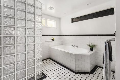 Photo of property in 118 Te Anau Road, Hataitai, Wellington, 6021