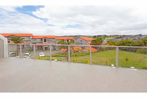 Photo of property in Santa Rosa, 22/340 Gulf Harbour Drive, Gulf Harbour, Whangaparaoa, 0930