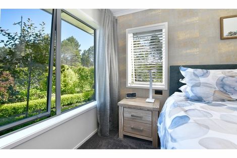 Photo of property in 69 Hillcrest Road, Hatfields Beach, Orewa, 0931