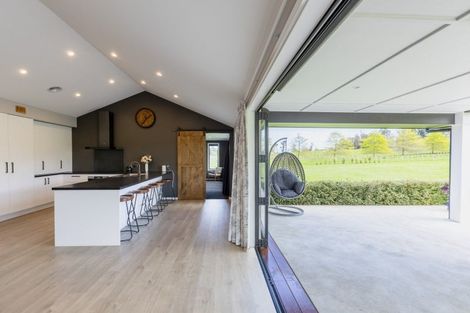 Photo of property in 102 Lindsay Road, Waipukurau, 4283