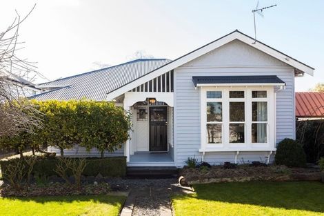 Photo of property in 216 Springfield Road, St Albans, Christchurch, 8014