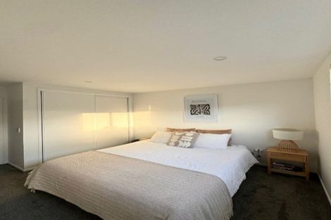 Photo of property in 7/24 Yeovil Road, Te Atatu Peninsula, Auckland, 0610