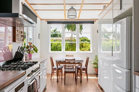 Photo of property in 167 Lytton Road, Elgin, Gisborne, 4010