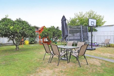 Photo of property in 1403 Warwick Place, Mayfair, Hastings, 4122