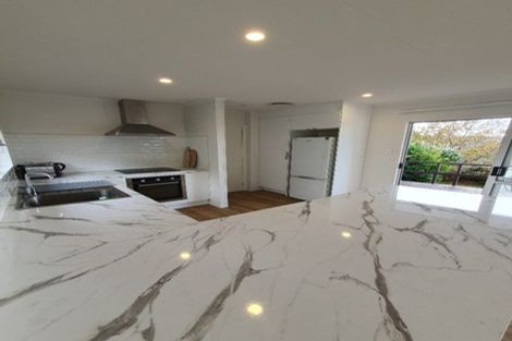 Photo of property in 9 Tesla Place, Totara Vale, Auckland, 0629