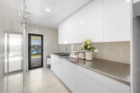 Photo of property in 28 Falstaff Place, Half Moon Bay, Auckland, 2012