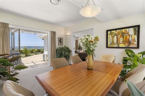 Photo of property in 31b Stanley Point Road, Stanley Point, Auckland, 0624