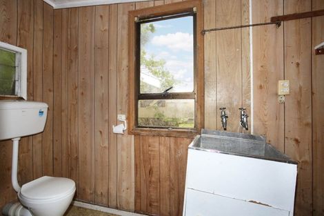 Photo of property in 193 Maunsell Road, Port Waikato, Tuakau, 2695