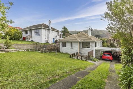 Photo of property in 61 Bell Street, Tawa, Wellington, 5028