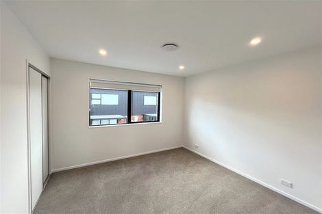 Photo of property in 27 Whimbrel Road, Flat Bush, Auckland, 2019