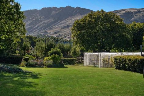 Photo of property in 8 Crawford Place, Lake Hayes, Queenstown, 9304