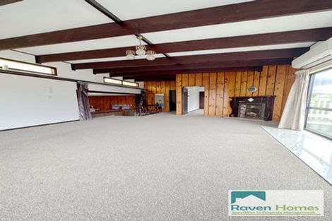 Photo of property in 2/20 Humphrey Kemp Avenue, Henderson, Auckland, 0612