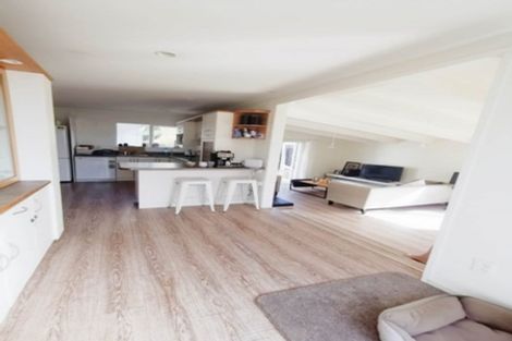 Photo of property in 44 Oriana Avenue, Lynfield, Auckland, 1042