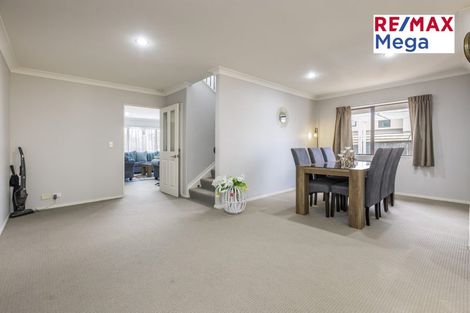 Photo of property in 10 Terrasini Drive, Flat Bush, Auckland, 2019
