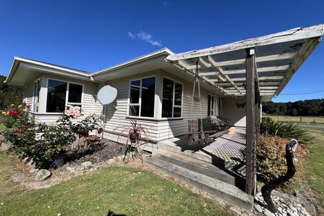 Photo of property in 107 Red Jacks Road, Ngahere, Dobson, 7872