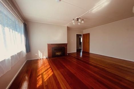 Photo of property in 5 Barton Avenue, Marewa, Napier, 4110